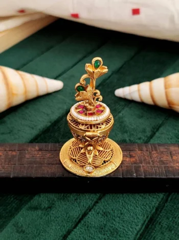 multicolor stone sindoor box, Rajwadi floral design