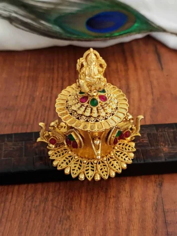 Ganesh ruby sindoor box, gold with Ganesha idol