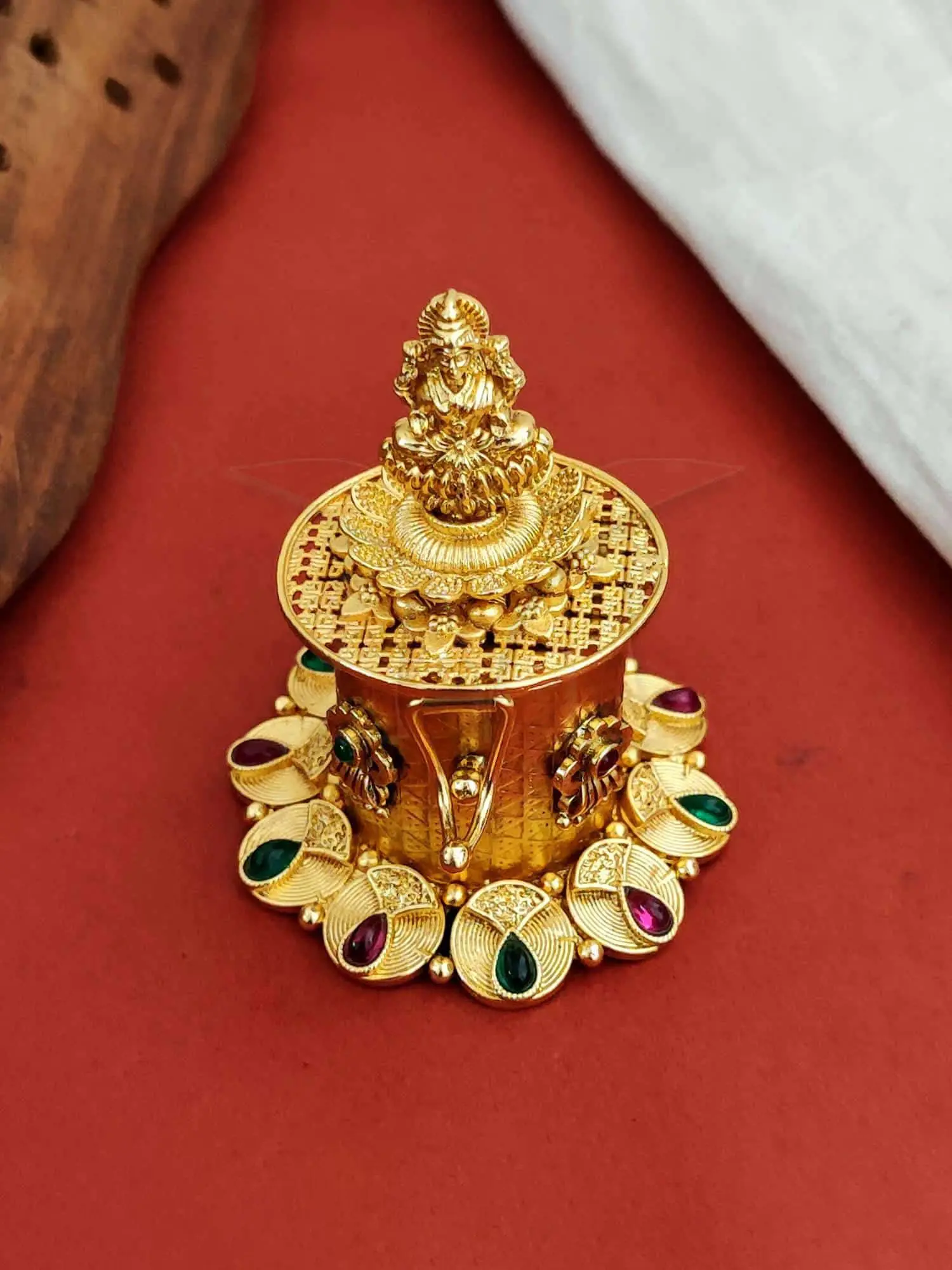 AntiqueSindurbox-Pumiroots-PRSB-25-141 Laxmi ji sindoor box, gold temple style with idol