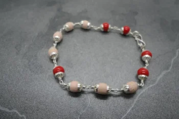 tulsi bracelet silver cap, 4 inch off-white 8mm beads